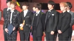 文化艺术赏SHINee领奖