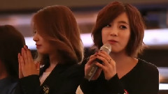 Again Fan Sign Event