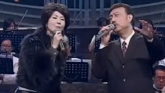 雪中紅