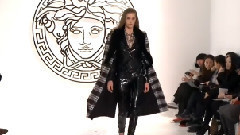 Versace – MFW FallWinter 2013-14 – Interviews & Runway