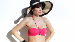 Boux Avenue 泳装系列1