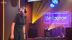 Shake It Off (BBC Radio 1 Live Lounge).